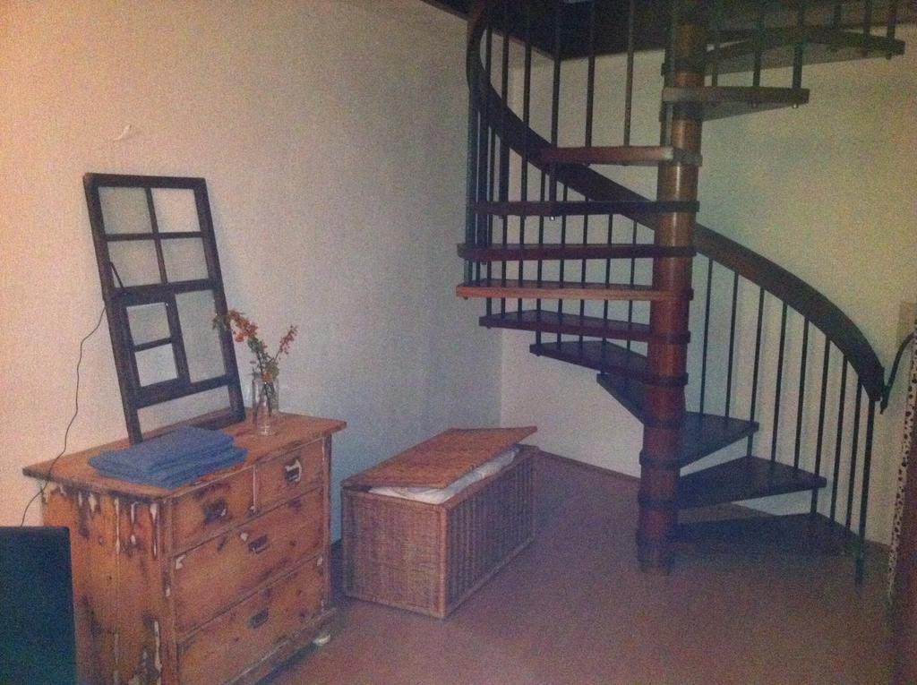 Ferienwohnung Freiburg Herdern Стая снимка